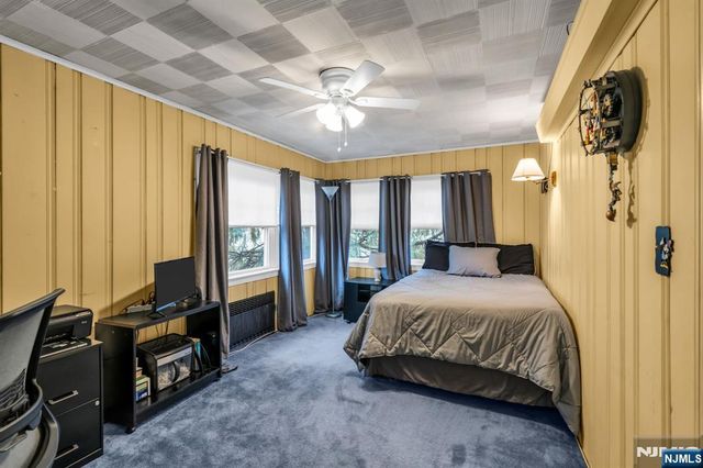 40 Highfield Lane, Nutley, NJ 07110