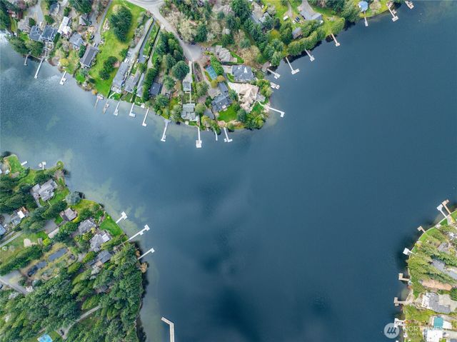 2712 222nd Avenue SE, Sammamish, WA 98075