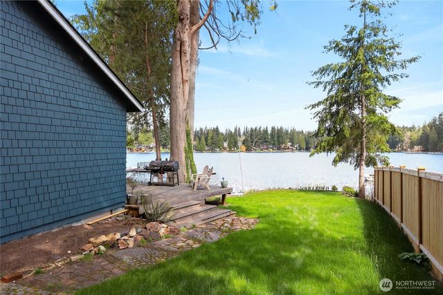 2712 222nd Avenue SE, Sammamish, WA 98075
