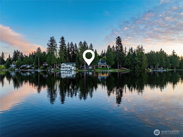 2712 222nd Avenue SE, Sammamish, WA 98075