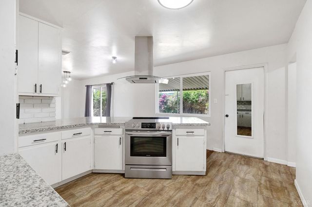 11510 Echo Lane, Hanford, CA 93230