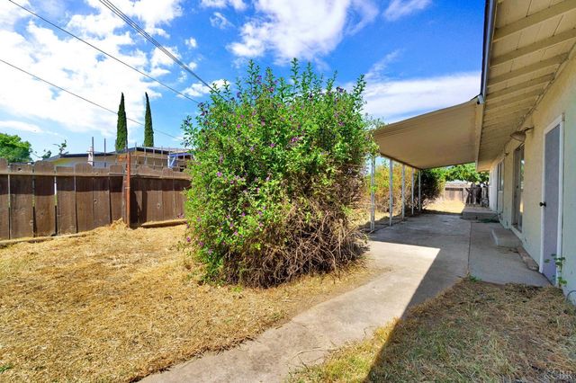 11510 Echo Lane, Hanford, CA 93230