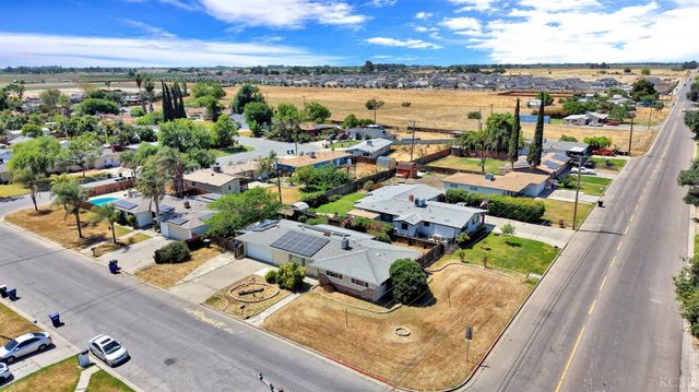 11510 Echo Lane, Hanford, CA 93230