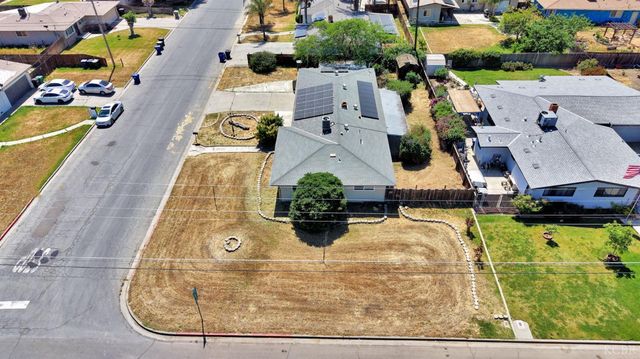 11510 Echo Lane, Hanford, CA 93230