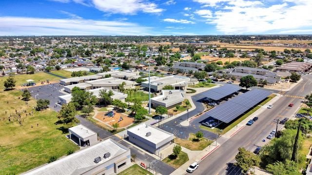 11510 Echo Lane, Hanford, CA 93230