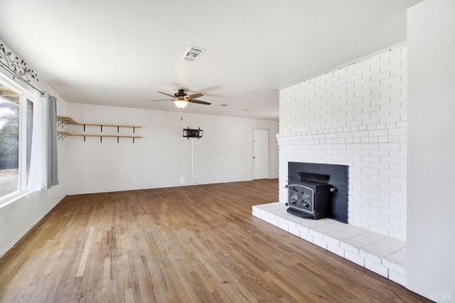 11510 Echo Lane, Hanford, CA 93230