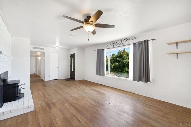 11510 Echo Lane, Hanford, CA 93230