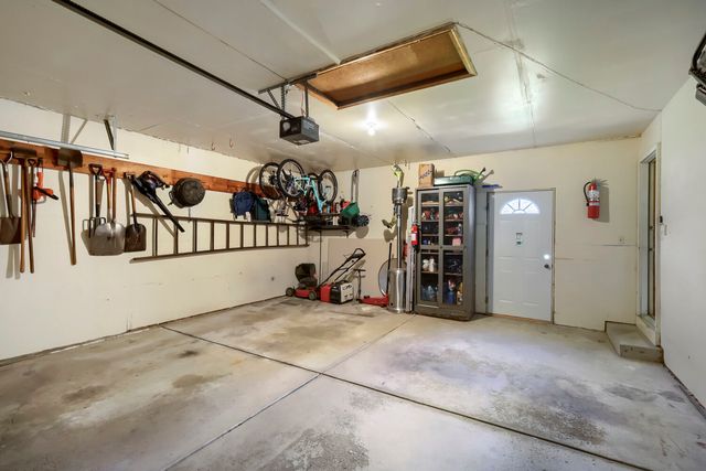 245 Old Forge Road, Elgin, IL 60123