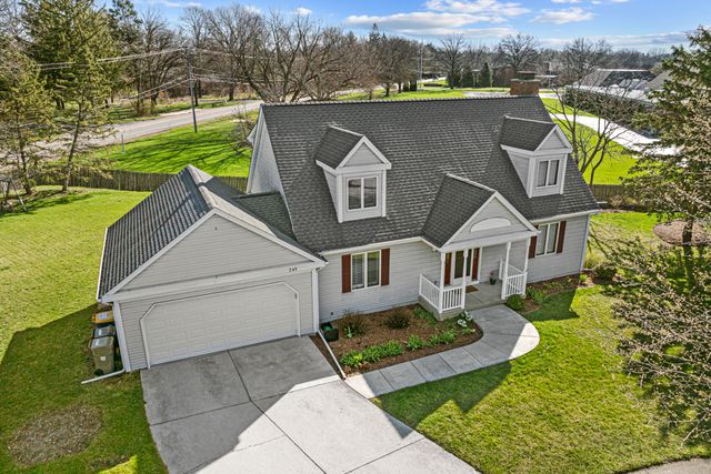 245 Old Forge Road, Elgin, IL 60123