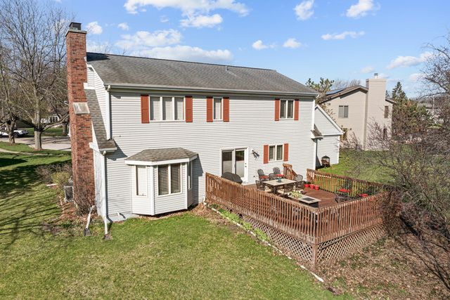 245 Old Forge Road, Elgin, IL 60123