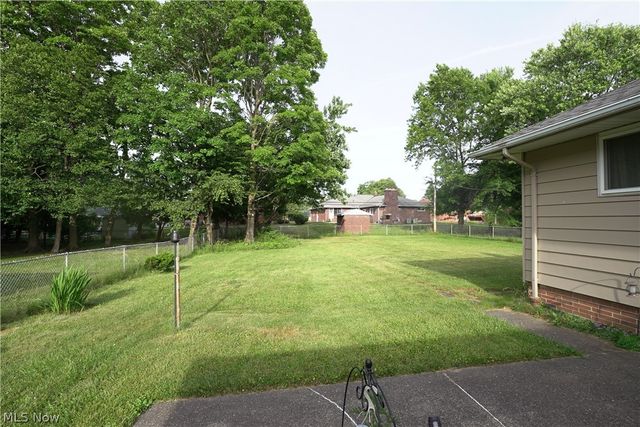 731 Edgewood Road, Richmond Heights, OH 44143