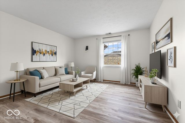 1155 Paradise Court C, Greenwood, IN 46143