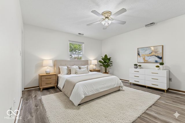 1155 Paradise Court C, Greenwood, IN 46143