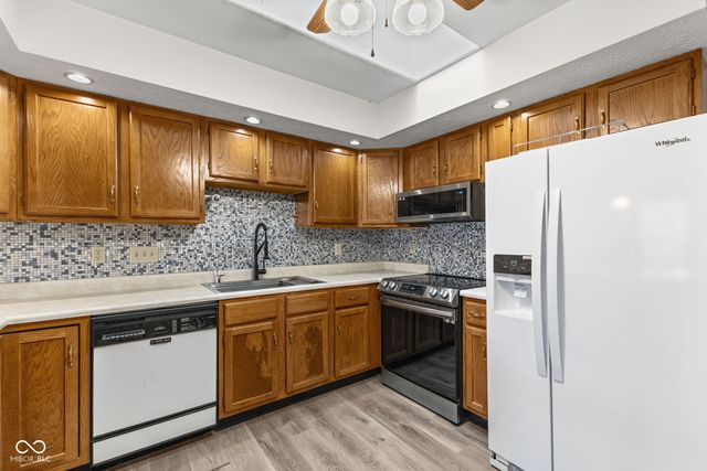 1155 Paradise Court C, Greenwood, IN 46143