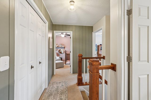 12325 49th Avenue N, Plymouth, MN 55442