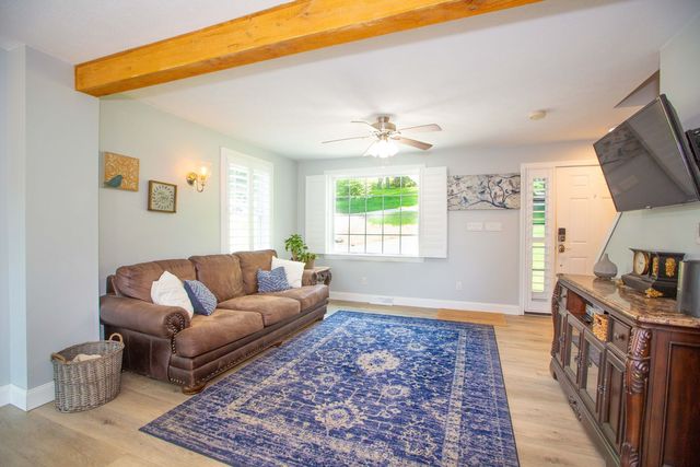 484 TANK FARM ROAD, Aliquippa, PA 15001