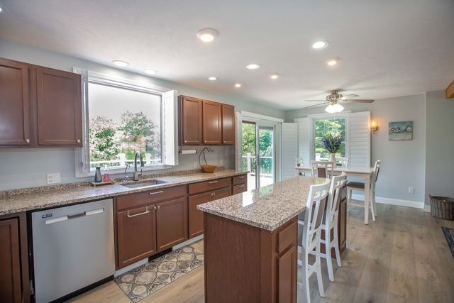 484 TANK FARM ROAD, Aliquippa, PA 15001