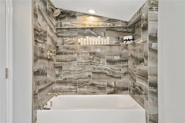 484 TANK FARM ROAD, Aliquippa, PA 15001