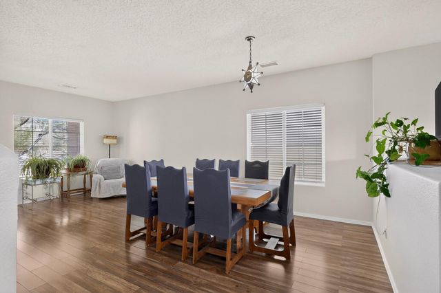 6512 Hurley Court NE, Rio Rancho, NM 87144