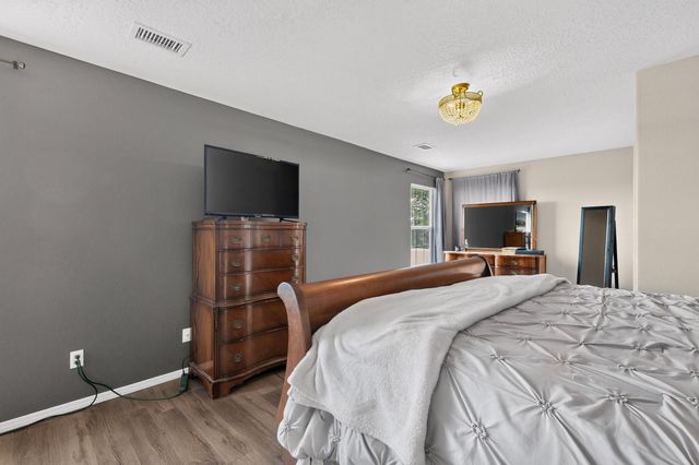 6512 Hurley Court NE, Rio Rancho, NM 87144