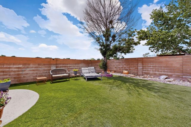 6512 Hurley Court NE, Rio Rancho, NM 87144