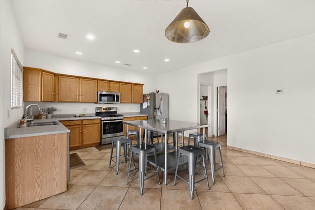 6512 Hurley Court NE, Rio Rancho, NM 87144