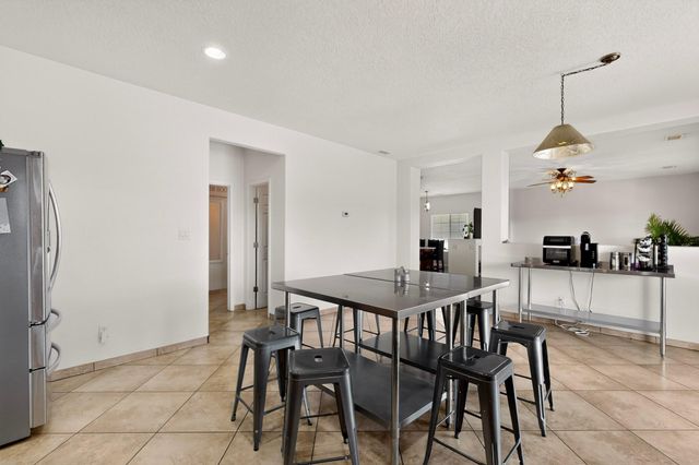 6512 Hurley Court NE, Rio Rancho, NM 87144
