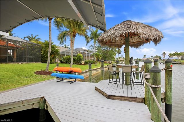 2400 SW 39th TER, Cape Coral, FL 33914