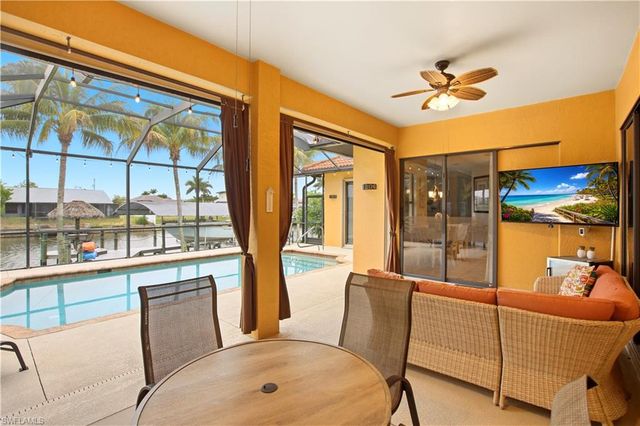 2400 SW 39th TER, Cape Coral, FL 33914