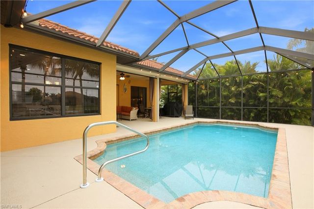 2400 SW 39th TER, Cape Coral, FL 33914