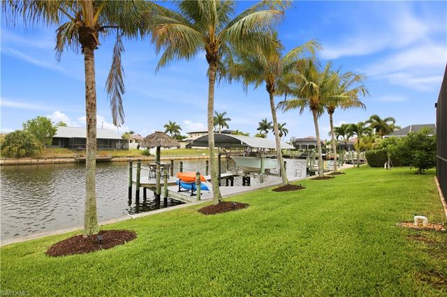 2400 SW 39th TER, Cape Coral, FL 33914