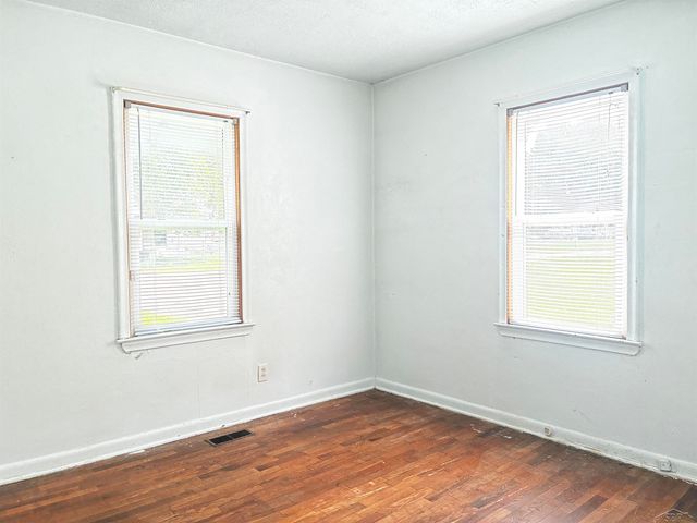 4143 Doran Street, Flint, MI 48504