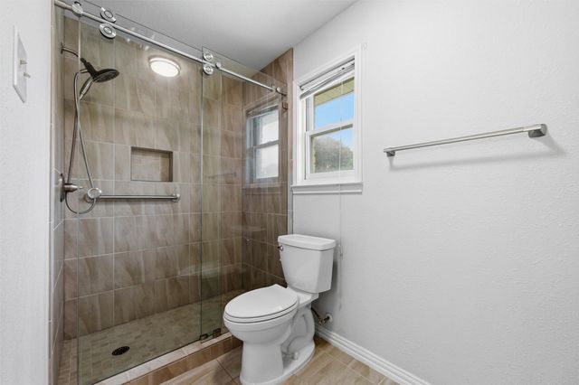 1004 Rainbow Drive, Richardson, TX 75081