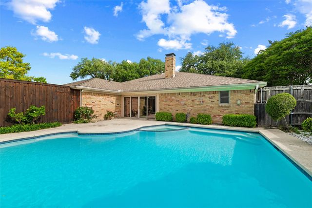 1004 Rainbow Drive, Richardson, TX 75081