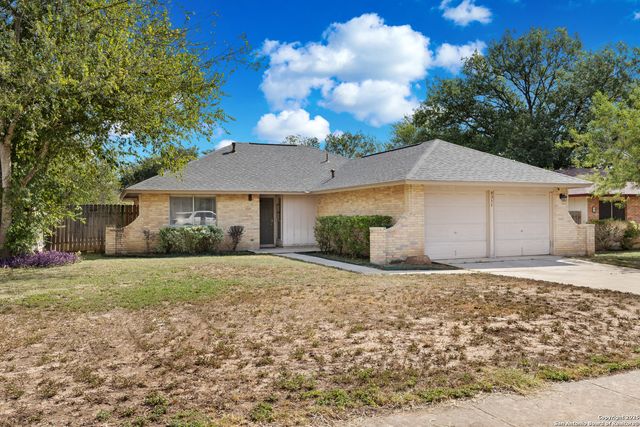 8311 Meadow Forest, San Antonio, TX 78251