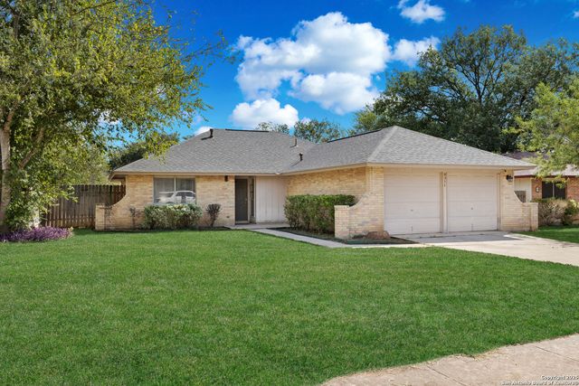 8311 Meadow Forest, San Antonio, TX 78251