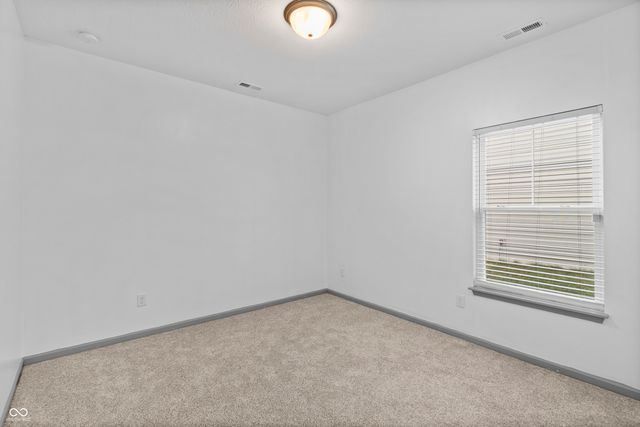 210 Lynnette Way, Cumberland, IN 46229