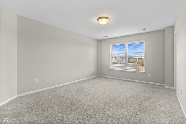 210 Lynnette Way, Cumberland, IN 46229