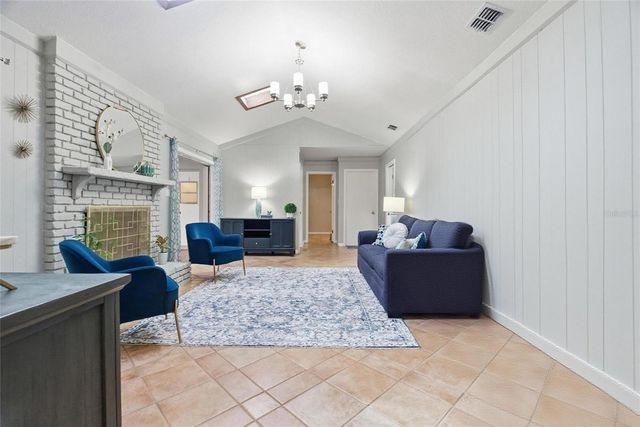 223 ROYAL OAKS CIRCLE, Longwood, FL 32779