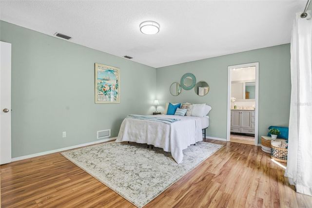 223 ROYAL OAKS CIRCLE, Longwood, FL 32779