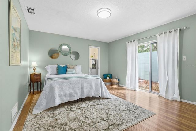 223 ROYAL OAKS CIRCLE, Longwood, FL 32779