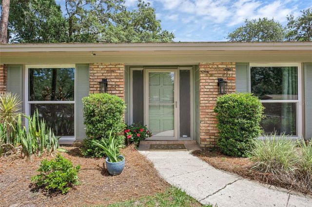 223 ROYAL OAKS CIRCLE, Longwood, FL 32779