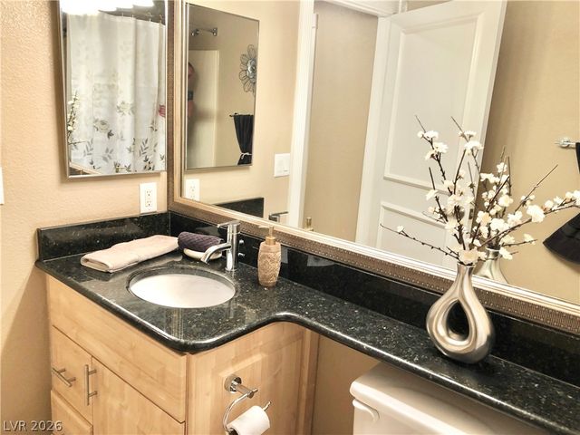 270 FLAMINGO Road 120, Las Vegas, NV 89169