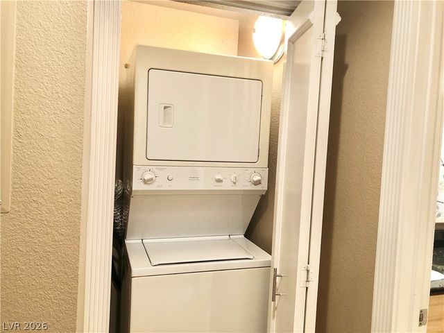270 FLAMINGO Road 120, Las Vegas, NV 89169