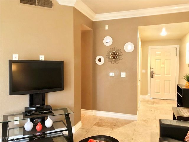 270 FLAMINGO Road 120, Las Vegas, NV 89169