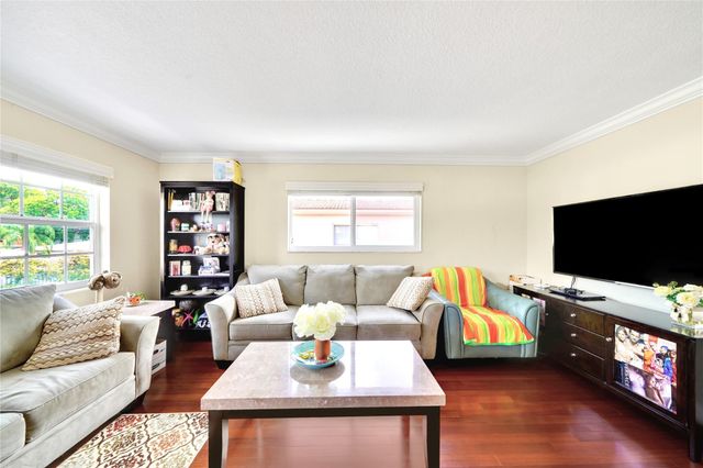 2701 Middle River Drive 11, Fort Lauderdale, FL 33306