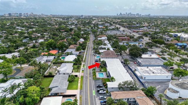 2701 Middle River Drive 11, Fort Lauderdale, FL 33306