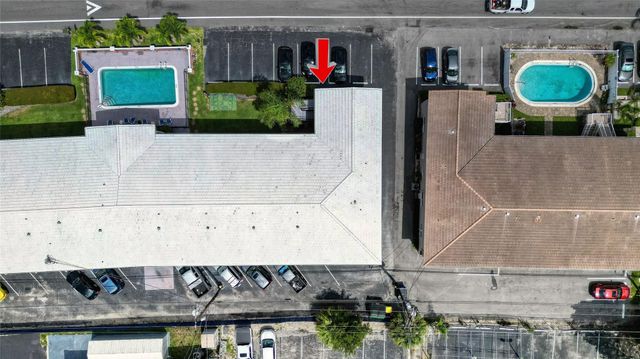 2701 Middle River Drive 11, Fort Lauderdale, FL 33306