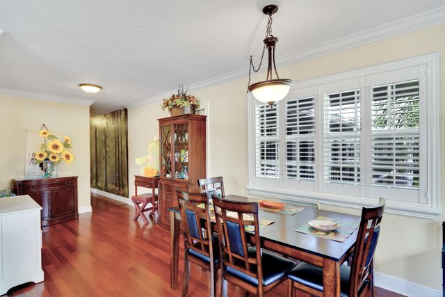2701 Middle River Drive 11, Fort Lauderdale, FL 33306