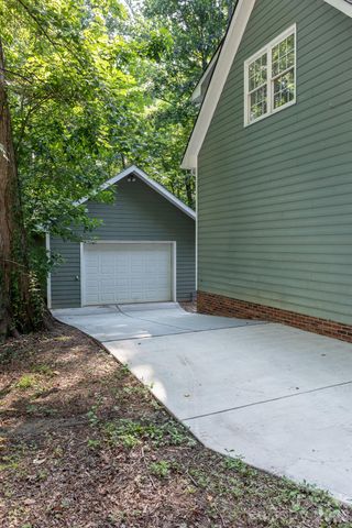 8907 Magnolia Estates Drive, Cornelius, NC 28031